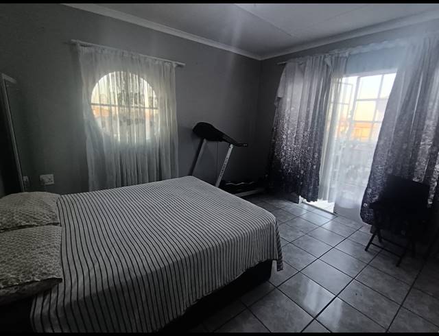 2 BEDROOM FREESTANDING FOR SALE IN BRAKPAN NORTH